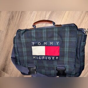 Tommy Hilfiger computer/messenger bag